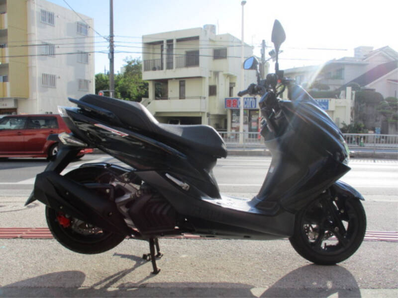 Honda ADV 160