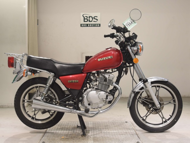 Suzuki GN125H