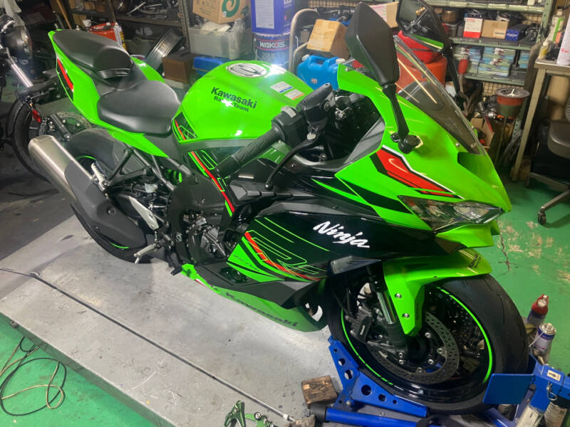 Kawasaki NINJA ZX-4RR
