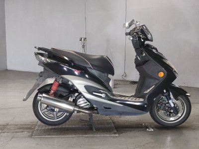 Yamaha CYGNUS125XSR