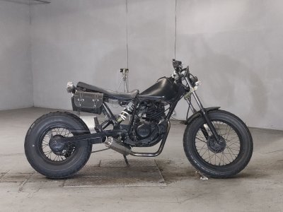 Yamaha TW200