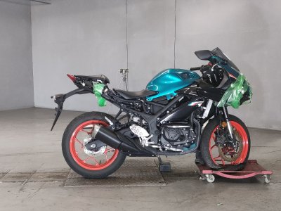 Yamaha YZF-R25