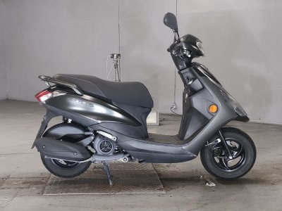 Yamaha AXIS Z