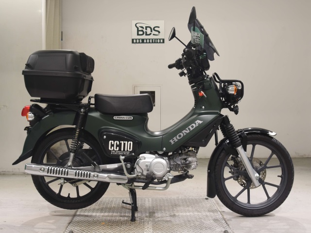 Honda CC110 CROSSCUB