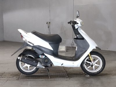 Suzuki SEPIA ZZ