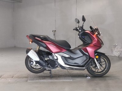 Honda ADV 160