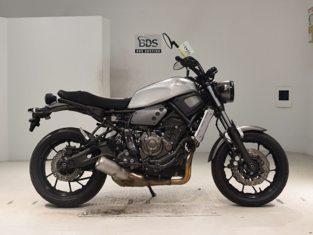 Yamaha XSR700