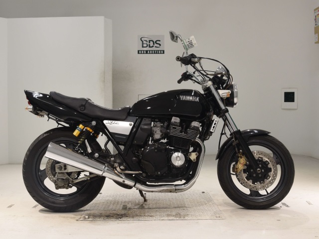 Yamaha XJR400