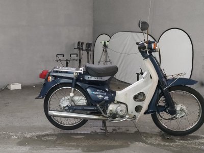 Honda SUPER CUB 50 CUSTOM