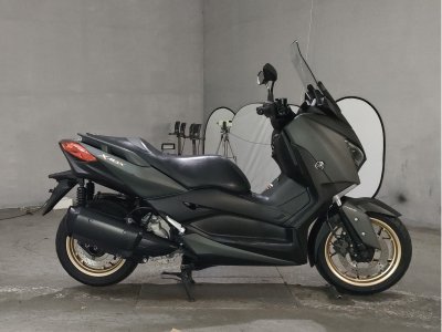 Yamaha X-MAX250