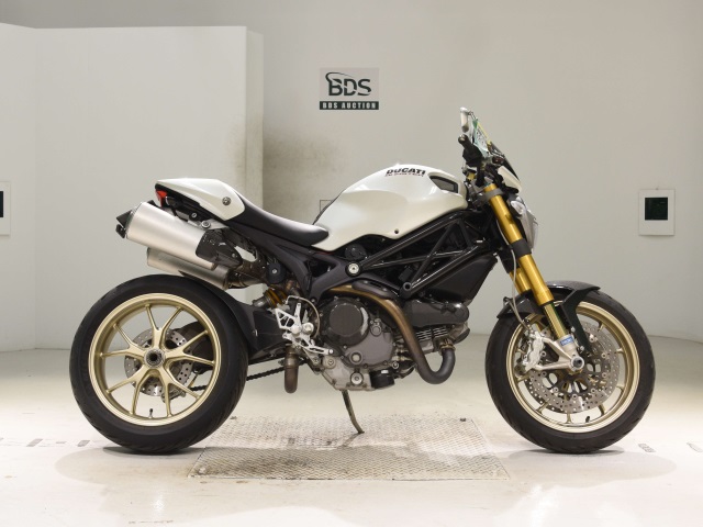 Ducati MONSTER 1100S