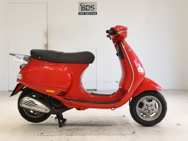Vespa 125 DUKE
