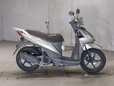 Suzuki ADDRESS V110