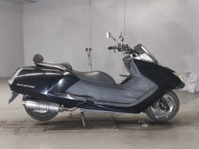 Yamaha MAGZAM