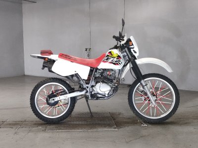 Honda XLR125R