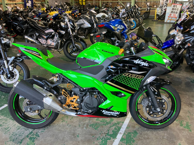 Kawasaki NINJA400