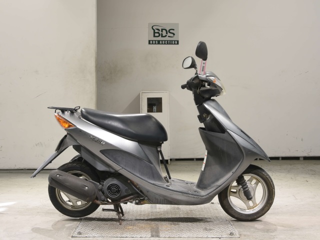 Suzuki ADDRESS V50