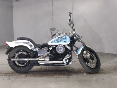 Yamaha DRAGSTAR XVS400