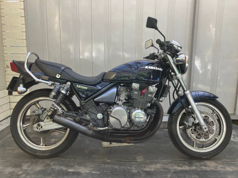 Kawasaki ZEPHYR400