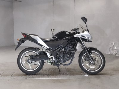 Honda CBR250R