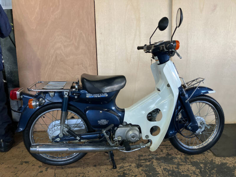 Honda SUPER CUB70