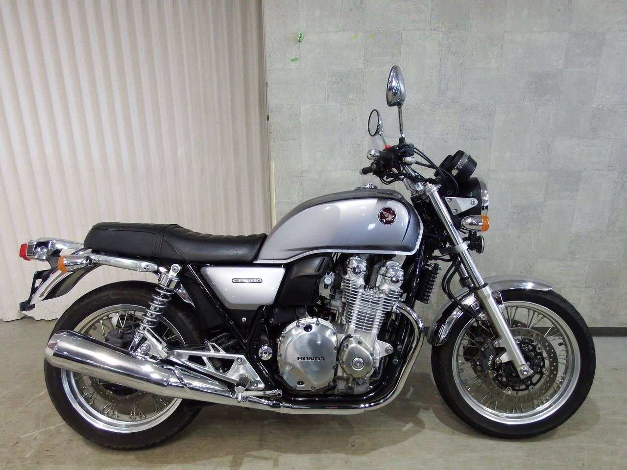 Honda CB1100EXA 2015
