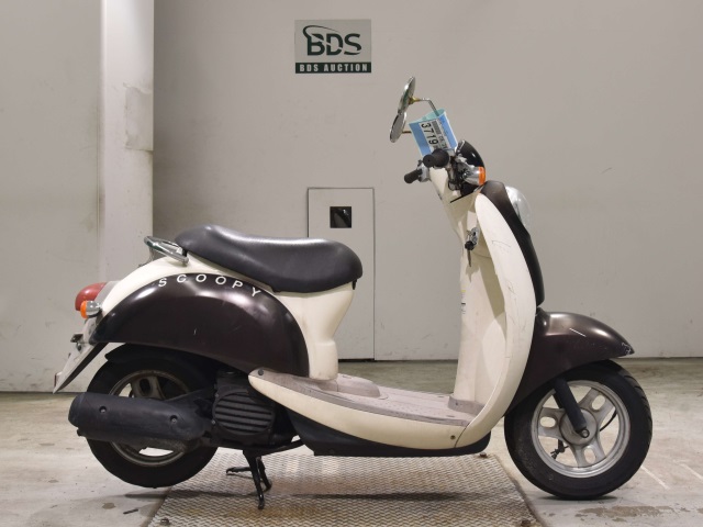 Honda SCOOPY50 2005