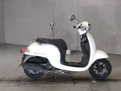 Honda GIORNO 2011