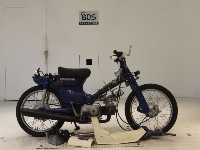 Honda C50 1997