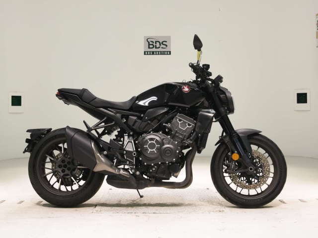 Honda CB1000R 2023