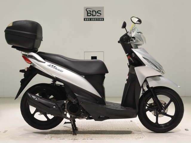 Suzuki ADDRESS V110