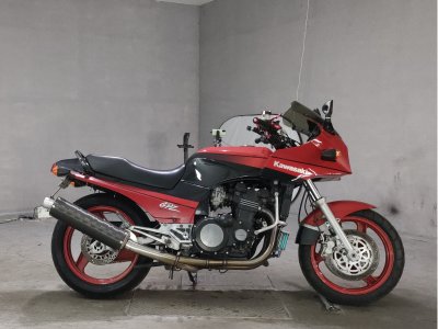Kawasaki GPZ900R 1991