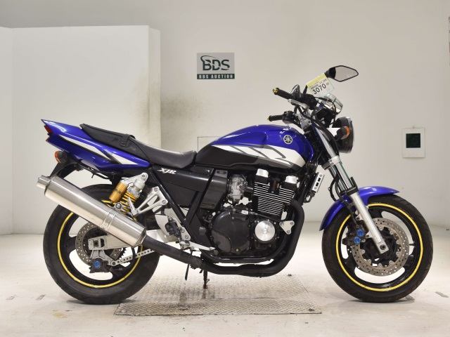 Yamaha XJR400 2002