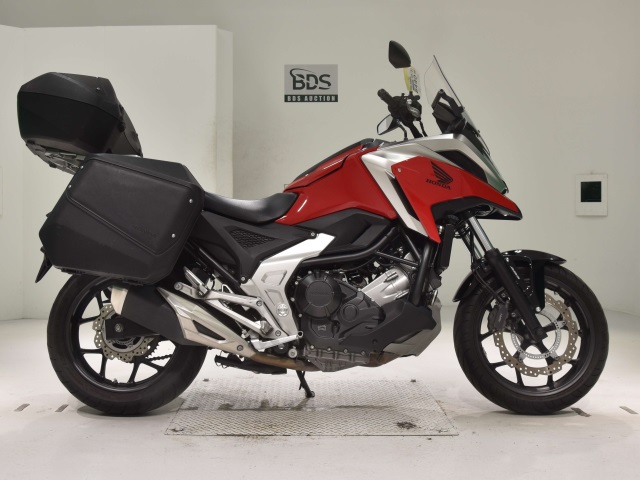 Honda NC750X 2021