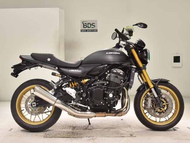 Kawasaki Z900RS SE 2024
