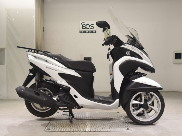 Yamaha TRICITY MW125A 2015
