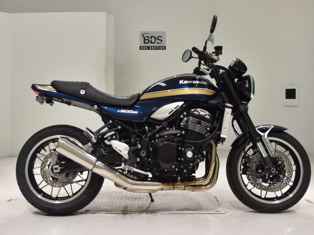 Kawasaki Z900RS 2022