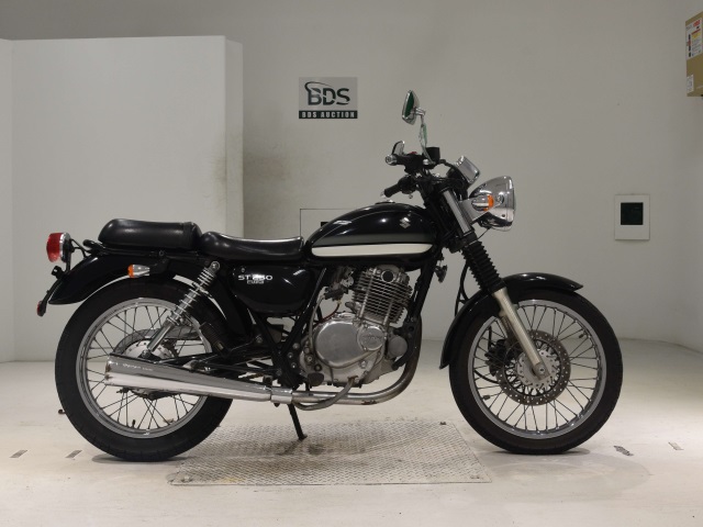 Suzuki ST250E
