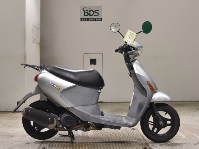 Suzuki LETS4