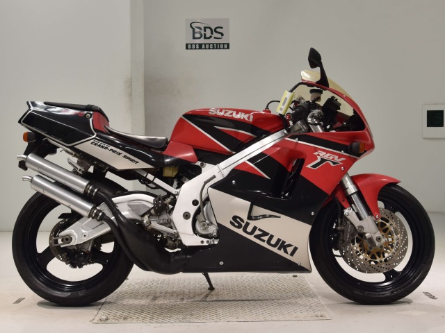 Suzuki RGV250