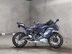 Kawasaki NINJA ZX-25R KRT 2022