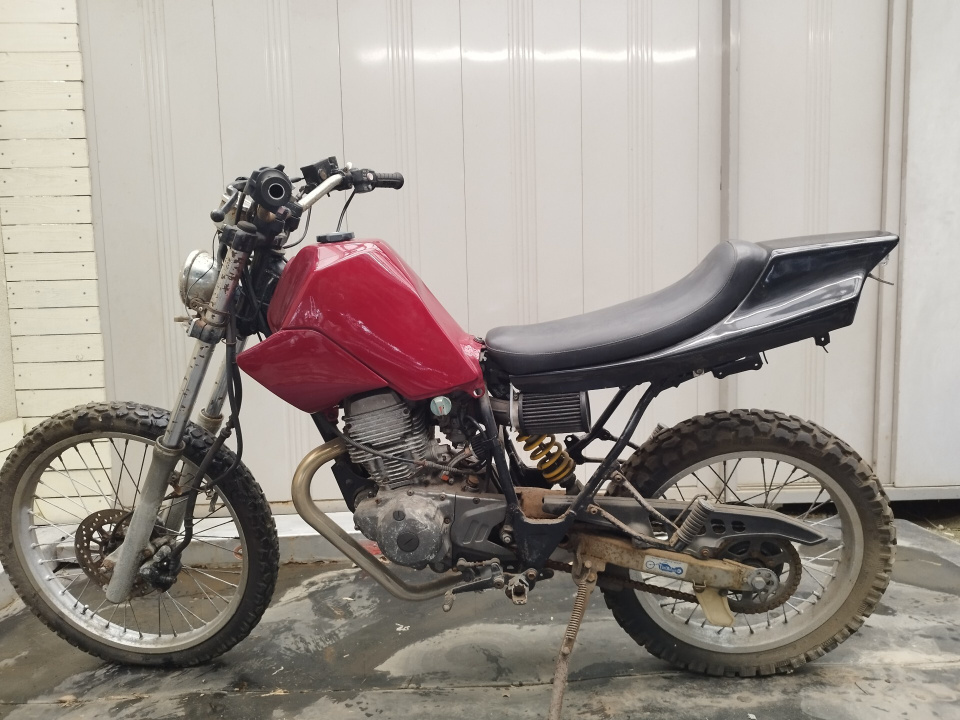 Yamaha SEROW XT225 1989