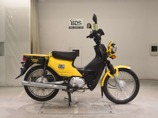 Honda CC110 CROSSCUB 2016