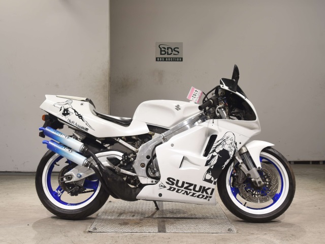 Suzuki RGV250 1990
