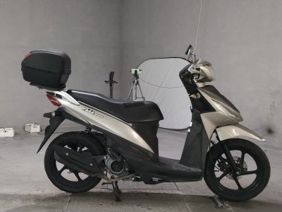 Suzuki ADDRESS V110