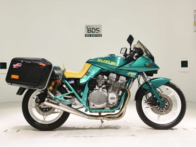 Suzuki GSX750S KATANA 1982