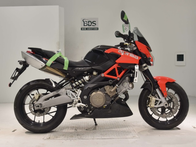 Aprilia SHIVER750 2012