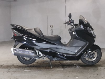 Suzuki SKYWAVE 250S