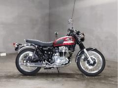 Kawasaki W800 2022