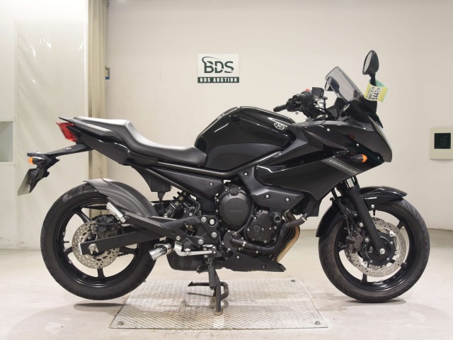 Yamaha XJ6 DIVERSION SA 2011